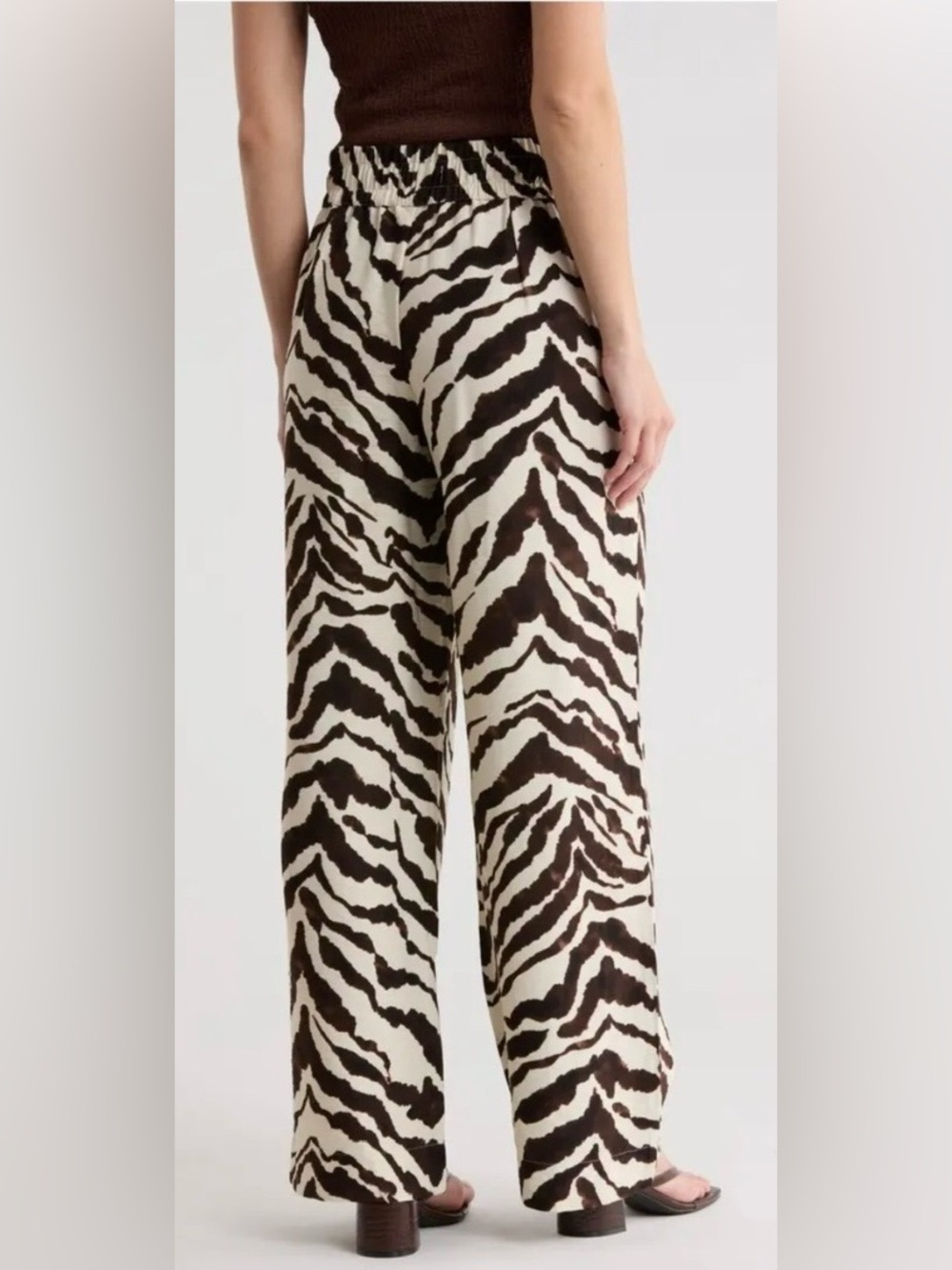 Sanctuary Drawstring Pants - Picture 2 of 3